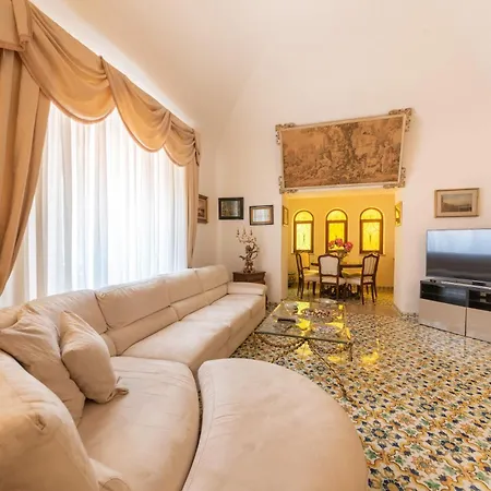 Cerasella Bed and Breakfast 4*