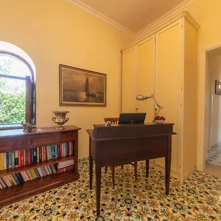 Cerasella Bed and Breakfast 4*