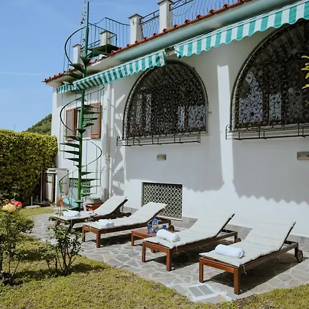 Bed and Breakfast Cerasella 4*